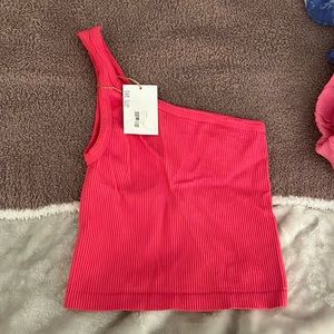 One shoulder tank top